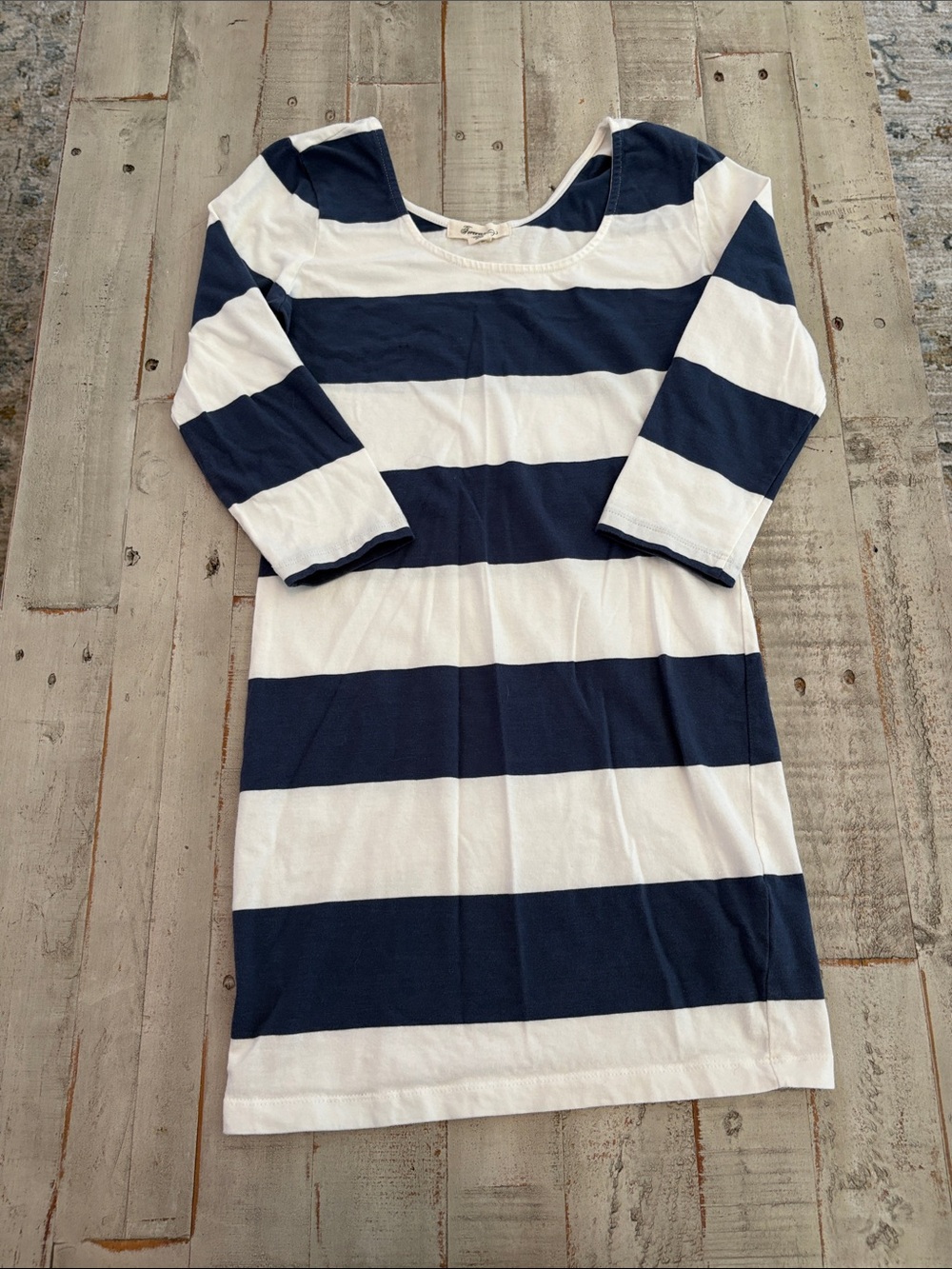 Forever 21 Navy $ White Long Sleeve T-shirt Dress